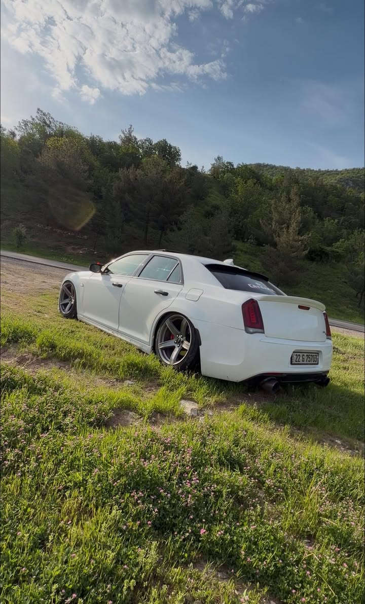 السلام عليكم شباب اوباما
2020S
5700
بانوراما 
بصمه 
كشنات جلد 
كشنات كهرباء تدفئه 
حساسات 
كامره 
شاشه كبيره 

الإضافات 
جكات S3
هدرز موبر 
دركه RPM اصليه 
كزوز بورلا 

مكان السياره بغداد 
***********
