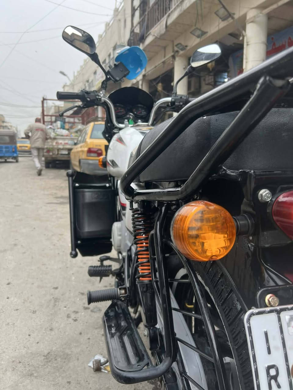 بوكسر للبيع 2023 جديد ماشي 6000 بس سعر مليونين و500 والشراي يجي خاص ويدلل ***********
