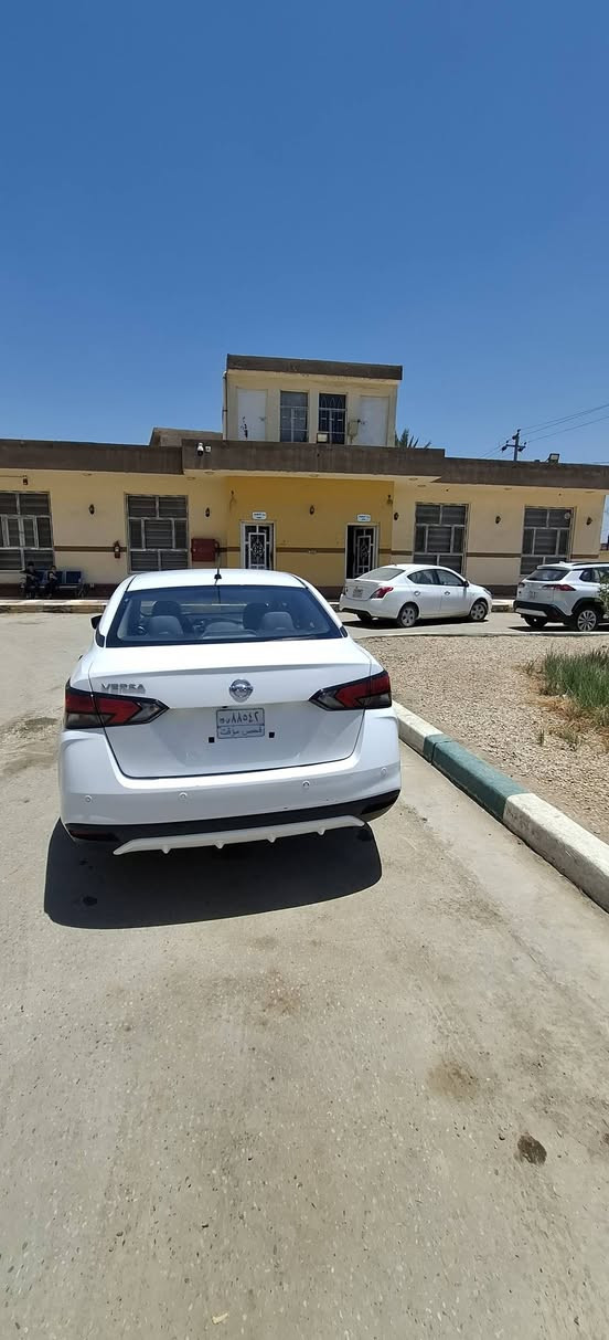 نيسان فيرسا موديل ٢٢ محرك ١٦٠٠ فول مواصفات سياره جذيده تترقم اي محافظه مكفوله السعر ١١٠ اي استفسار ع رقم 
***********
