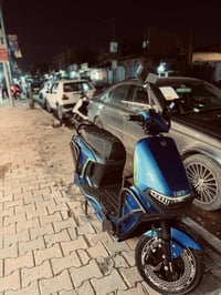 1- 6 بطاريات كرافين 2- المدى 60km   3- السرعه 85   4- مدرعه بدرع بالكا...