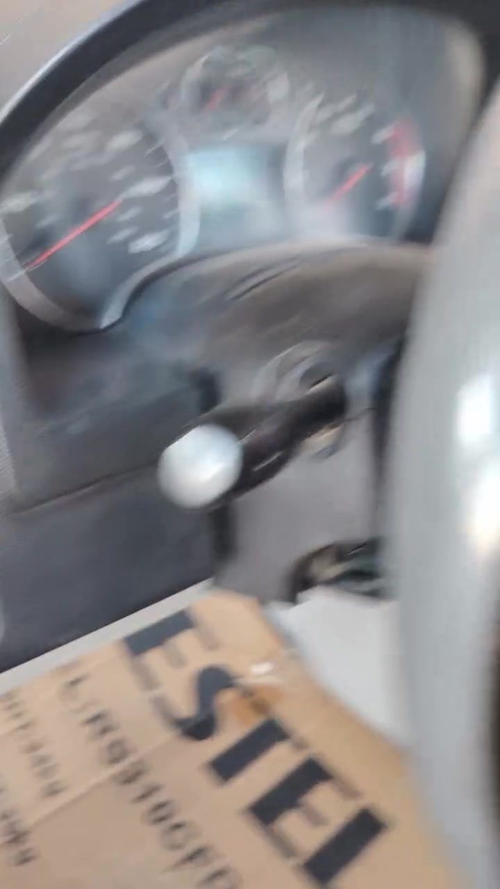 🚗💥  داخل ورشة أنور سوزوكي 💥🚗

🔧 صيانة متكاملة باحترافية ودقة عالية، والأعمال المنجزة كانت كالتالي:

1️⃣ ⚡ صيانة ماطور البور ستيرنك الكهربائي.

2️⃣ 💡 صيانة خطوط اللايتات وكهربائيات البچم  بالكامل.

3️⃣ 🔥 إدامة منظومة الاحتراق بالكامل.

4️⃣ 🕯️ تبديل تخم بلك AC Delco الأصلي.

5️⃣ 🧼 غسل النوزلات بالموجات فوق الصوتية.

6️⃣ 🎯 عيار النوزلات وفحص كفاءة الرش.

7️⃣ 🌪️ تنظيف جويتر (بوابة الهواء).

8️⃣ ♻️ تنظيف بلف تبخير الوقود.

9️⃣ 🔩 تبديل تخم الواشرات.

🔟 🛢️ تبديل تخم فلتر الهواء.

1️⃣1️⃣ 🔴 تبديل تخم وايرات البلك جديد – صناعة تايوان 🇹🇼.

1️⃣2️⃣ 💻 برمجة السيارة.

1️⃣3️⃣ 📡 تصفير جميع الأعطال وإجراء الفحص النهائي لضمان أفضل أداء.

🏁 ورشة أنور سوزوكي
📍 كربلاء المقدسة – الحي الصناعي – البلوك الثاني – شارع السايدين (سايد الدخول).

📞 ***********
📞 ***********

🚚 يتوفر لدينا خدمة توصيل إلى جميع محافظات العراق، مع توفر قطع غيار أصلية وصيانة ميكانيك وكهرباء وبرمجة بأحدث الأجهزة. ⚙️🇮🇶
