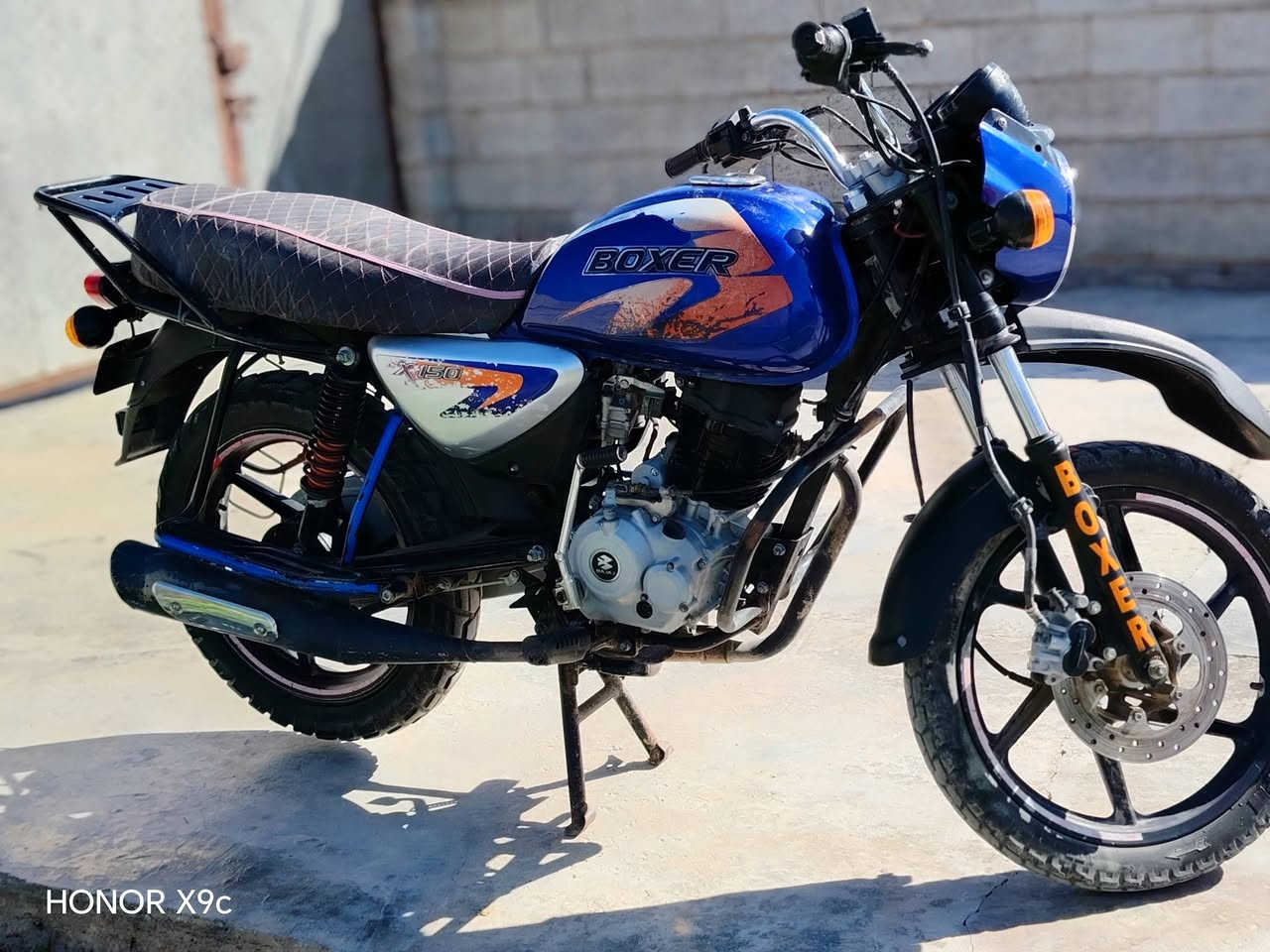 السلام عليكم  للبيع دراجة  بوكسر مديل 20 اوراق اصوليه كامله شرط الترقيم مبدل بستم وسلندر مال شركه العنوان ديالى بلدروز أمام عسكر شراي يتفضل خاص  ويدلل


**إذا كنت صاحب هذا الإعلان وتريد حذفه لأي سبب، رجاءا أرسل رسالة إلى الدعم الفني**