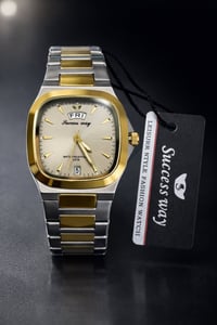 ساعات • نسائي