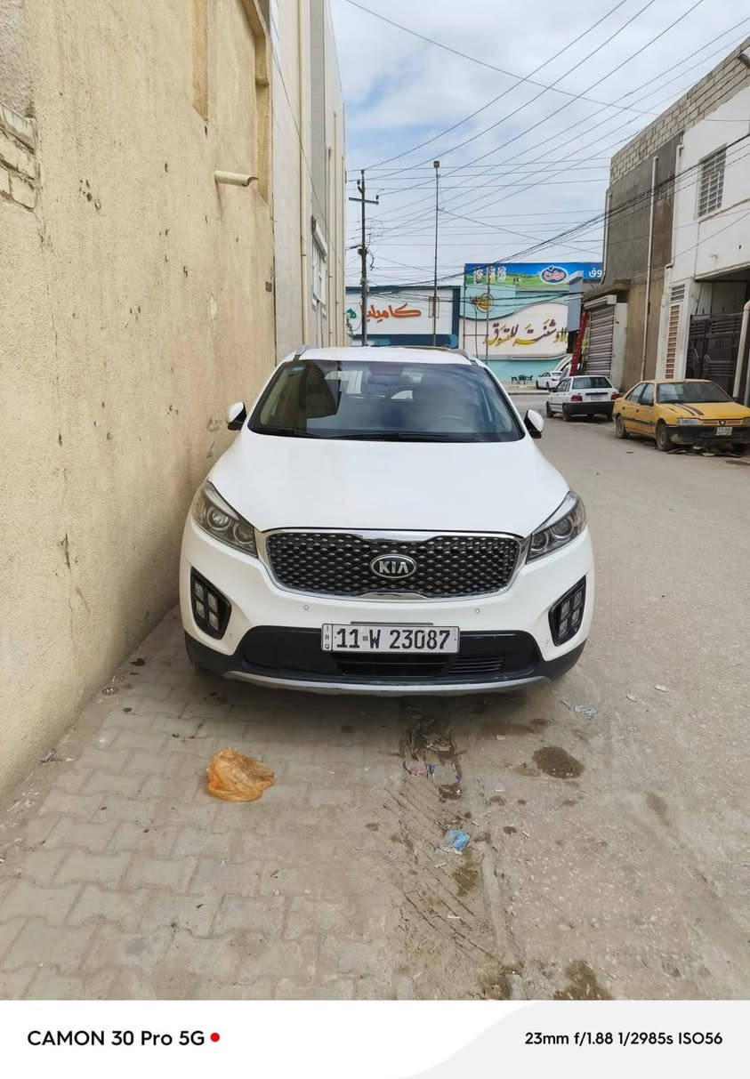 ‏كيا سورنتو للبيع او مراوس بأقل (محتاج فلوس)
‏موديل 16 ماشيه 130 
‏الكشر كفاله بدون اي شي 
‏المواصفات معروفه 
‏رقم بغداد انكليزي بأسمي 
‏سنويه جديده 
‏العنوان نجف حي ميسان قرب النفق 
‏السعر 220 وبيهه مجال 
‏***********

