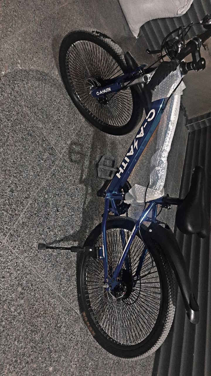 سلام عليكم بايسكل جبلي البيع جديد كير شغال فول بعده بجيسه نضافه فول السعر 155مكاني بغداد كماليه شارع المصرف


**إذا كنت صاحب هذا الإعلان وتريد حذفه لأي سبب، رجاءا أرسل رسالة إلى الدعم الفني**