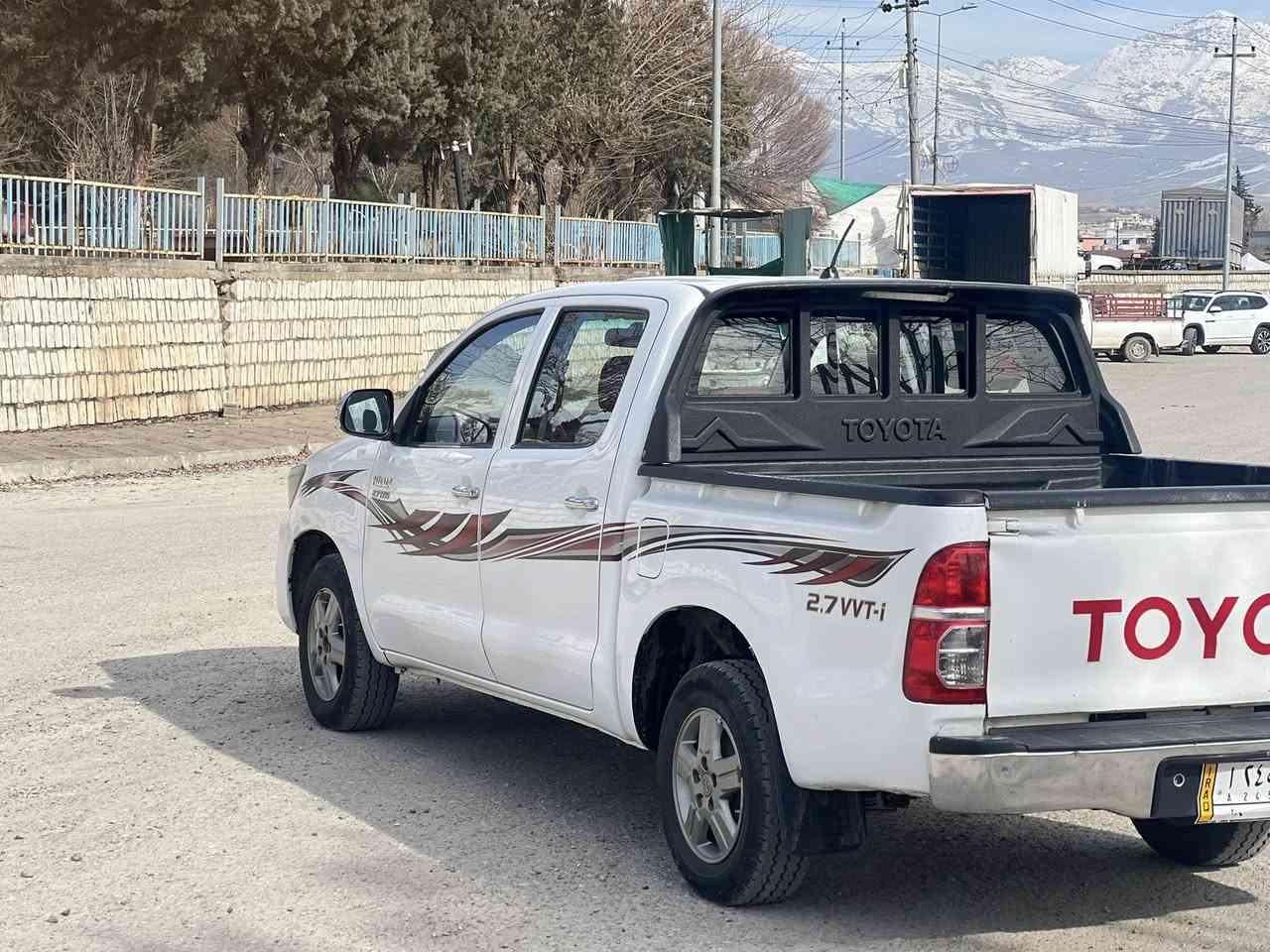 تۆیۆتا هایلۆكس 2014 نمونە لە جوانی ویل كرۆم سەیارە بێ دەعمو لێدراوە تەنها ٣ پەڵەی بۆیاخە سەنەوی پلاستیك بەشەرتی ماڵی مەدەنی گێرومەكینە بەشەرتە  ***********
