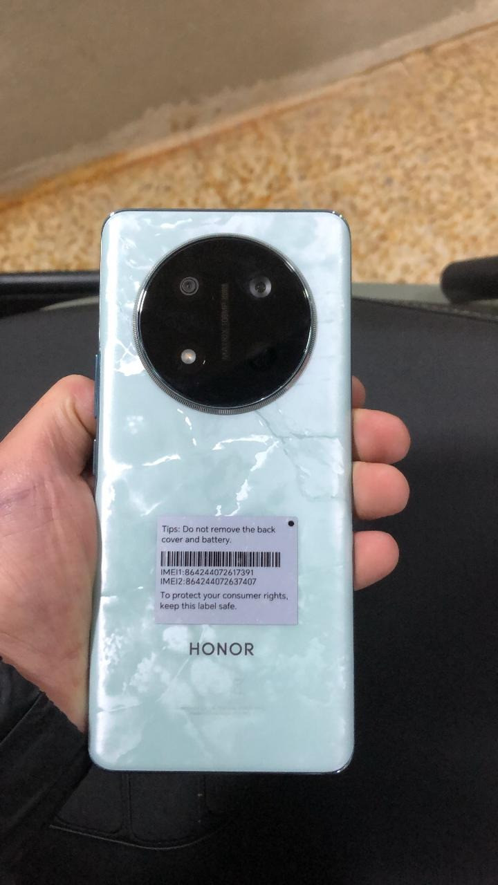 HONOR x9c 
مستخدم ٢٨ يوم فقط 
دبل سيم +256+رام8
مراوس ايفون 13 
او بيع السعر 300


**إذا كنت صاحب هذا الإعلان وتريد حذفه لأي سبب، رجاءا أرسل رسالة إلى الدعم الفني**