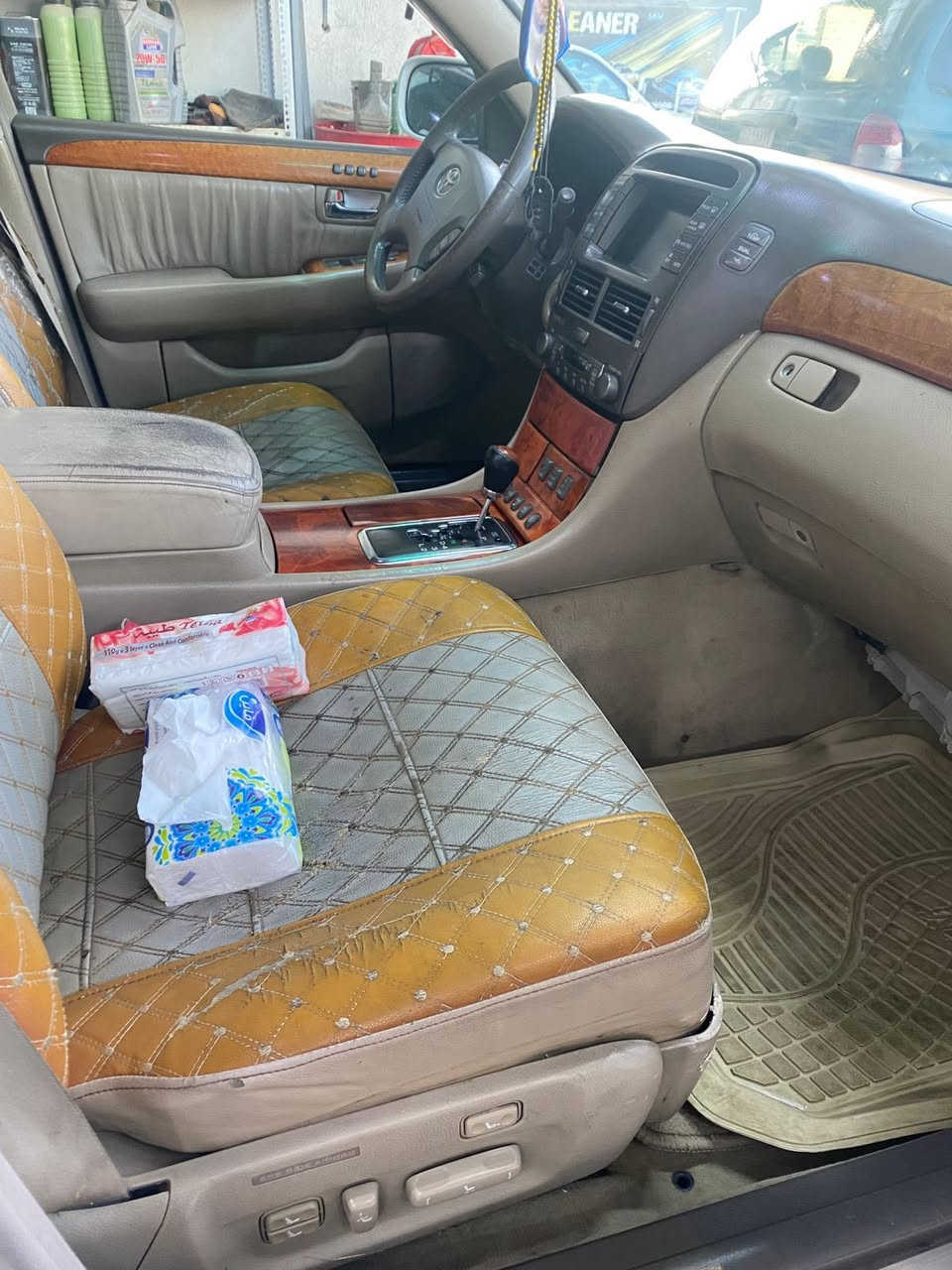لكزز 2002 للبيع
s430 

شاشة.. مري شفط 

ستيرن كهربائي

بردة.. كشن كهربائي

مواصفات هواي 

كلهة شغلات 

تبريد شغال 

مكينة وگير شرط 

صدر شرط 

للتواص***********  ) 

السعر( 80 ) 

مكان السيارة النجف
