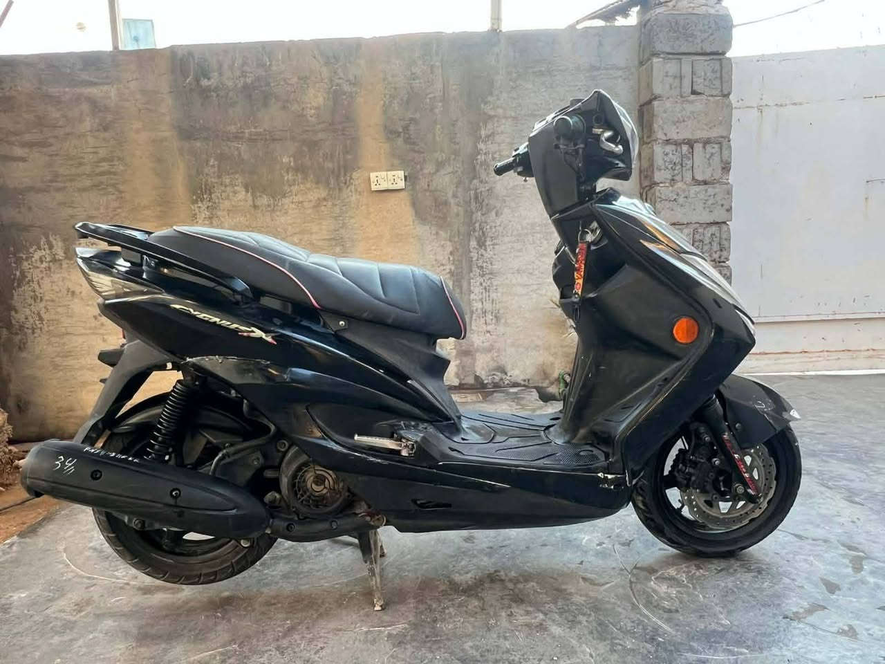 شباب سكنس لد ماكينه ما مفتوحه بس يراد لها عقل تواصل وياي على هذا الرقم***********
