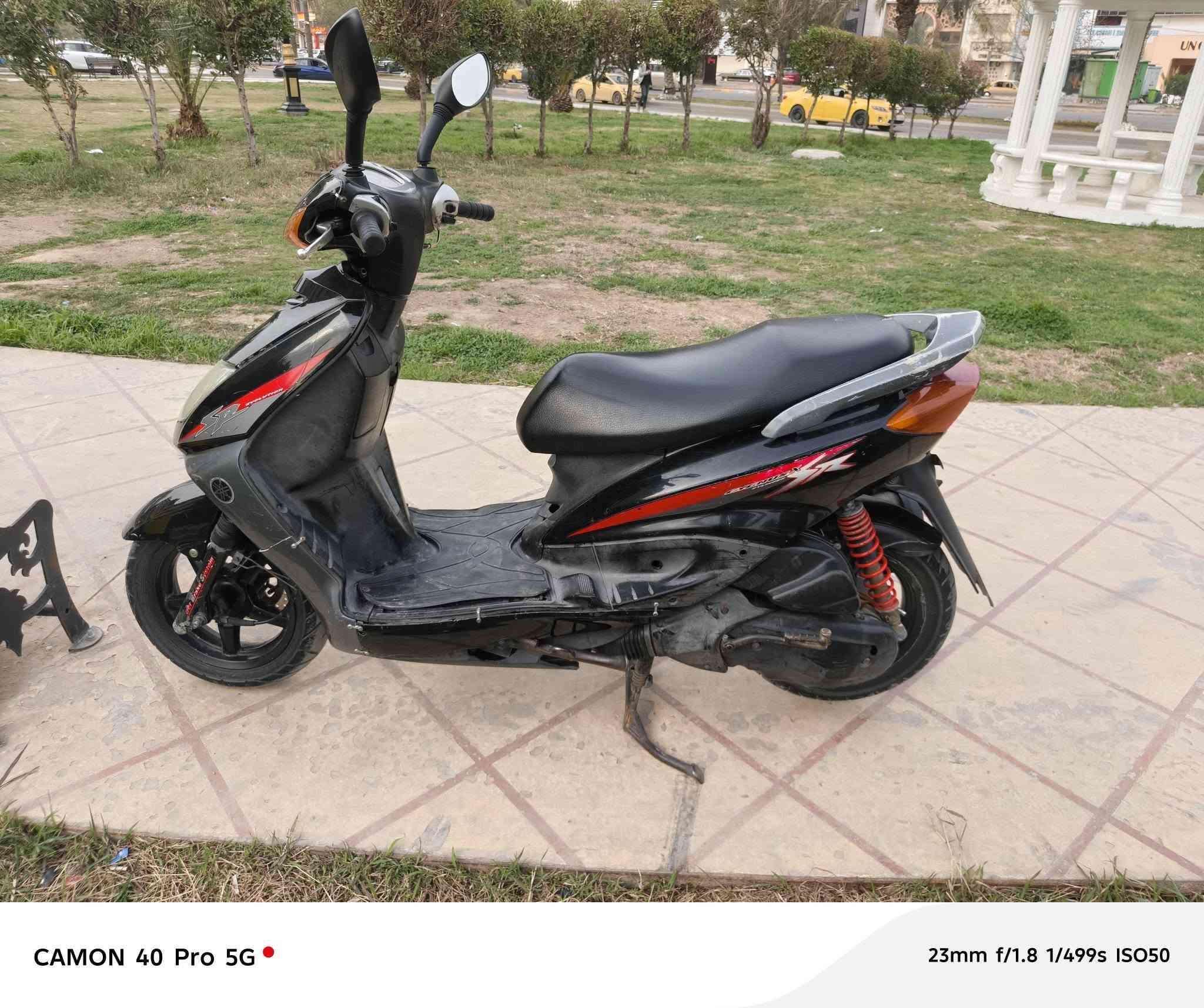 السلام عليكم درجة سكنس للبيع مكينتها ما مفتوحه كهربهيات كلها شغاله شلعه ومعدل تخبل المكان بغداد مدينة الصدر السعر,600 و بي مجال ***********
