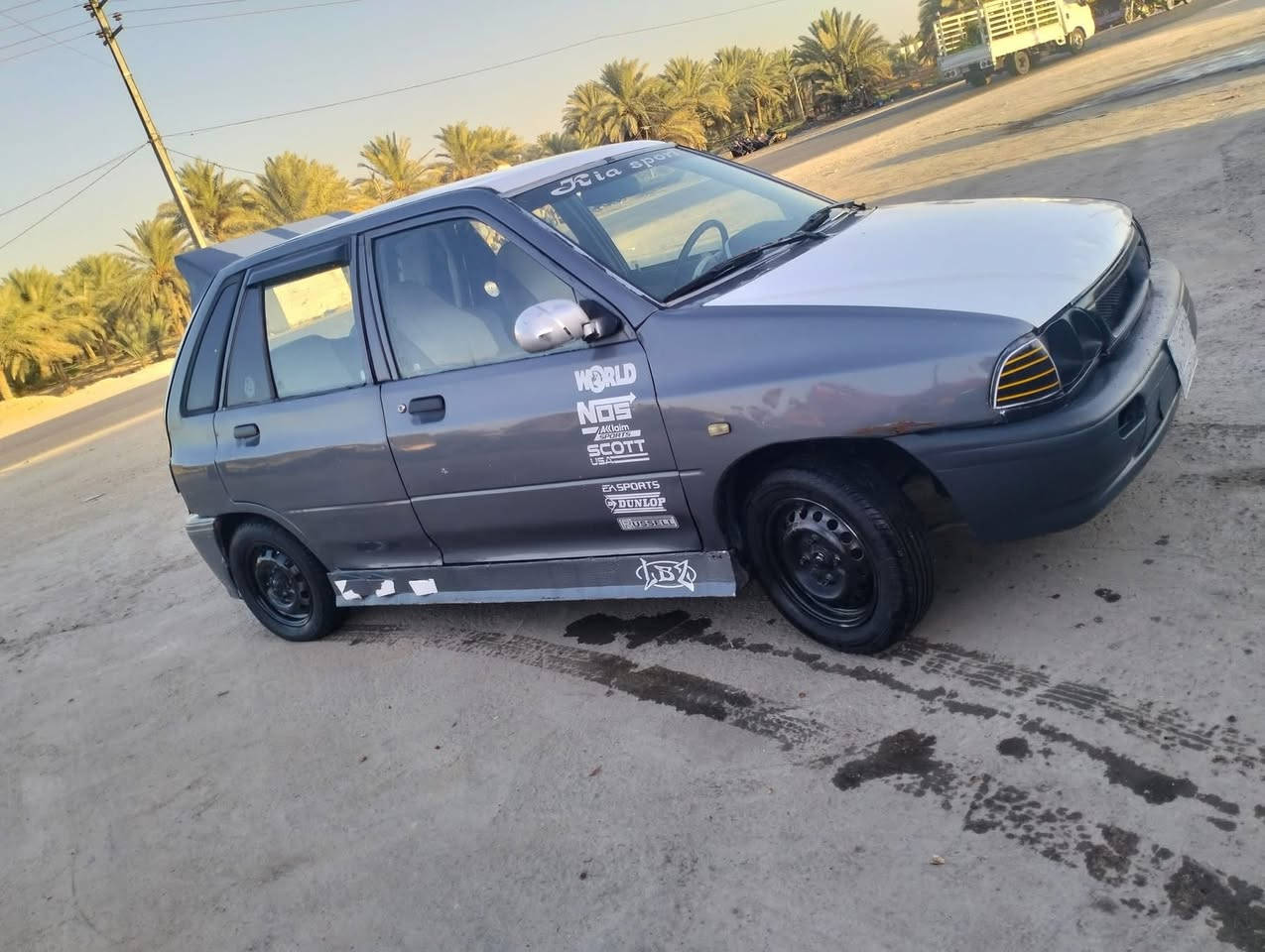 سلامو عليكم لبيع كيه برايد مديل 93سياره مكينه و كير خير من اللّٰه سياره نضيفه ومرتبه( كير عادي )سعر 25مكاني نجف 
للاستفسار  ***********
