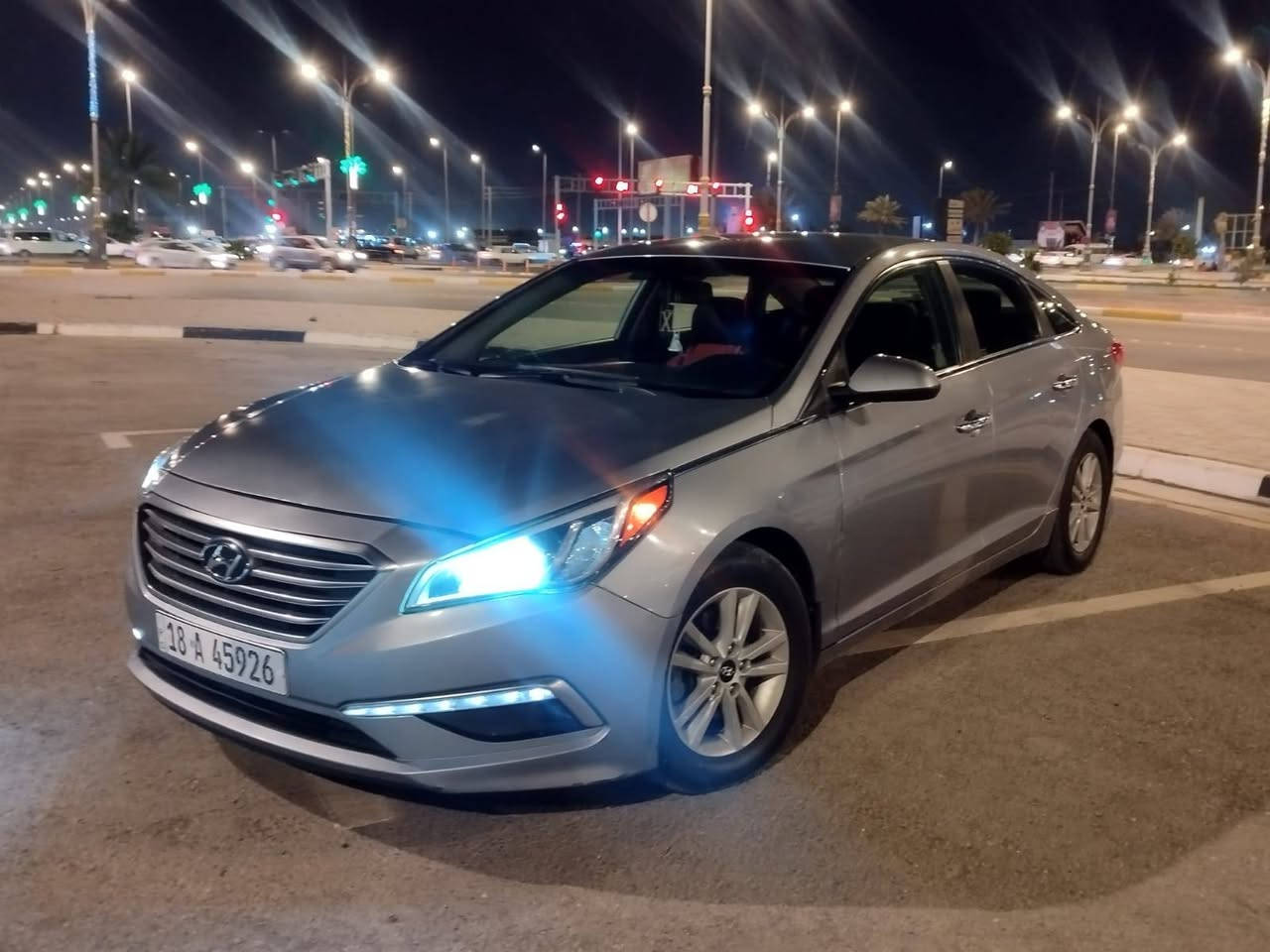 سوناته موديل 2015 رقم بابل وارد امريكي  حادث سياره بنيد وجاملغ وبيه  باب الوره وجاملغ خلفي صبغ فقط كير محرك تبريد مكفوال حداديه جديده موصفات السياره شاشه كامره خلفيه تحكم ستيرن جهتين حجم المحرك 2400جداي السعر112 رقم الهاتف ***********
