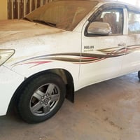 هايلوكس ٢٠١٥ • اوتوماتيك • رقم بابل