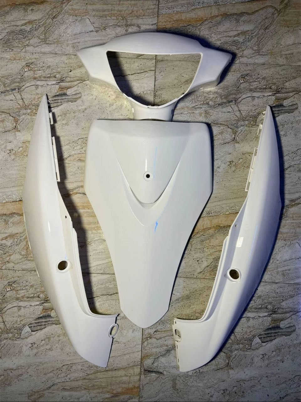 سلام عليكم كفرات عدله 120 الوان كدامك سعر مناسب جمله مفرد عدي مكاني ناصريه حي الشهداء بدايه شارع النص محل عالم الادوات رقم فقط واتساب *********** توصيل موجود
