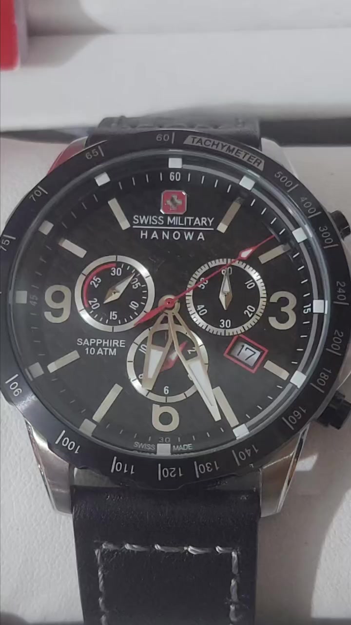⌚️ للبيع: طقم سويسري فاخر (ساعة + قلم) - Swiss Military Hanowa
​للراغبين بالتميز والأناقة السويسرية الأصيلة، نعرض لكم من مقتنياتنا الخاصة طقم متكامل يجمع بين المتانة والفخامة:
​الماركة: Swiss Military Hanowa (صناعة سويسرية أصلية Swiss Made).
​المواصفات الفنية:
​المينا: سوداء رياضية مع وظيفة الكرونوغراف (توقيت دقيق).
​الزجاج: كريستال ياقوتي (Sapphire Crystal) مقاوم للخدش.
​المقاومة: مقاومة للماء حتى عمق 100 متر (10 ATM).
​الحزام: جلد طبيعي أسود فخم بخياطة يدوية بارزة.
​الملحقات:
​القلم الأصلي الخاص بالماركة (Swiss Military) بتصميم أنيق.
​علبة العرض الفاخرة الأصلية مع كرت الضمان الدولي.
​الحالة: الساعة بحالة ممتازة (شبه جديدة) وتعتبر قطعة مثالية للاقتناء الشخصي أو كهدية فاخرة.
​القطع تحاكي الزمن وتستحق الاقتناء.


**إذا كنت صاحب هذا الإعلان وتريد حذفه لأي سبب، رجاءا أرسل رسالة إلى الدعم الفني**