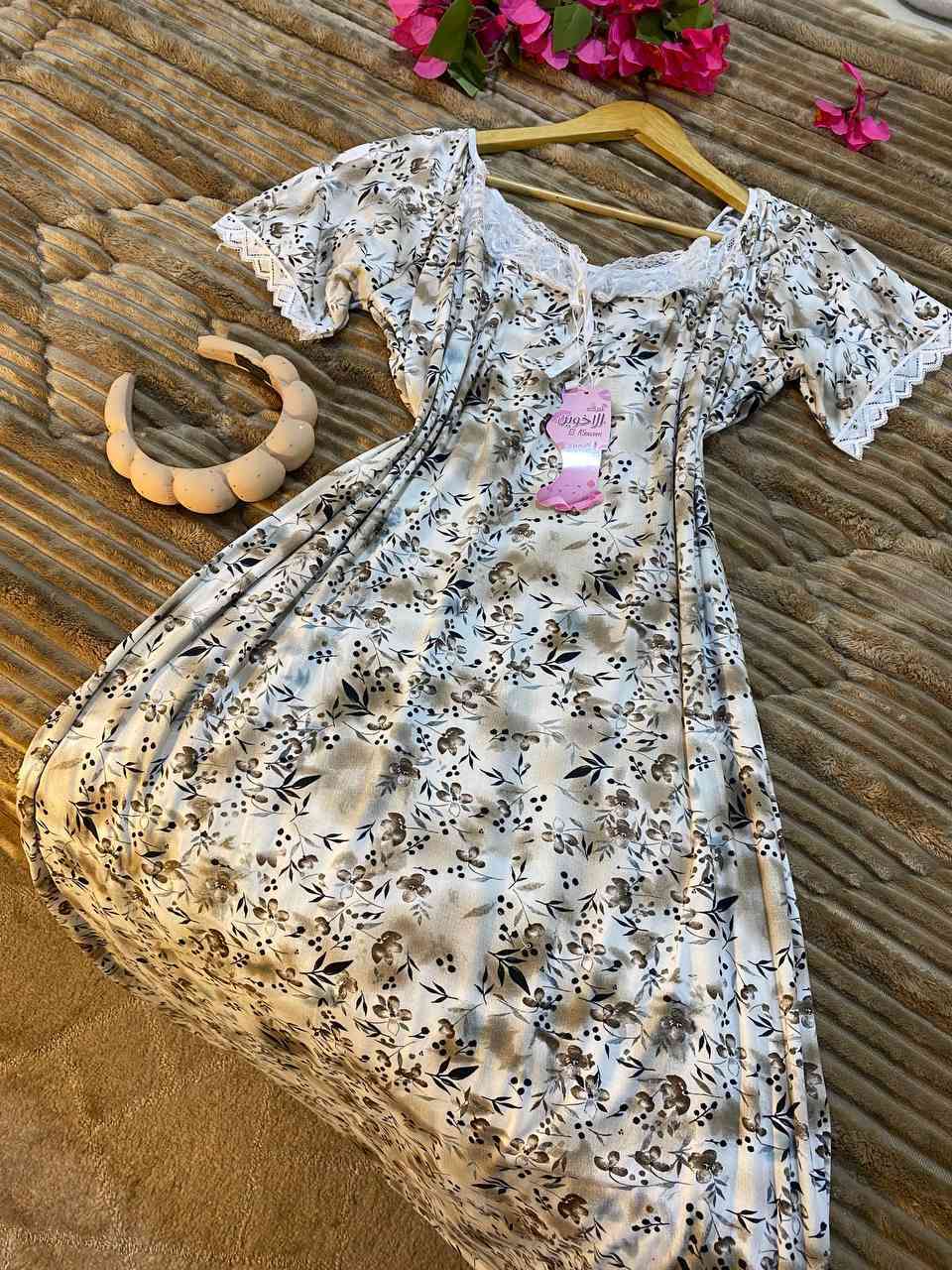 دشداشه شلحه
خامه زبده قطن الاصلي
فري سايز 

توصيل نجف 3
محافظات 5


**إذا كنت صاحب هذا الإعلان وتريد حذفه لأي سبب، رجاءا أرسل رسالة إلى الدعم الفني**