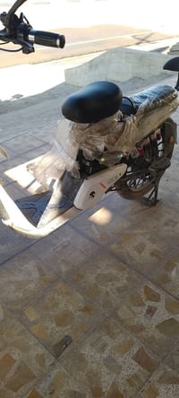 دراجة شحن • بدون بطاريات • اشارة خلفية ضعيفة