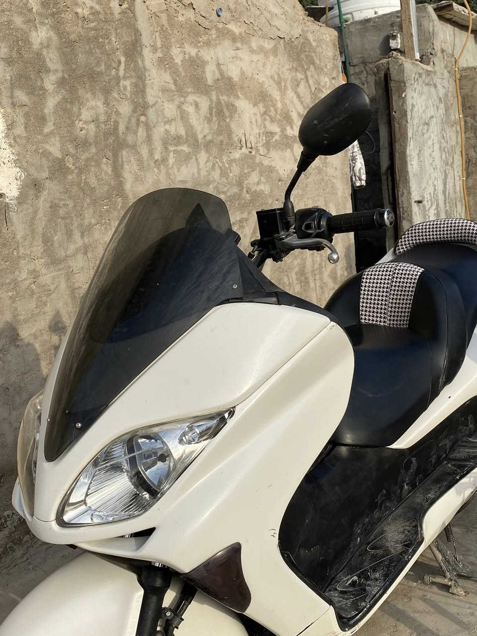 سلام عليكم دراجه فورزة صفر ثمانيه مكفوله دراجه مكاني بغداد زعفرانيه ***********
