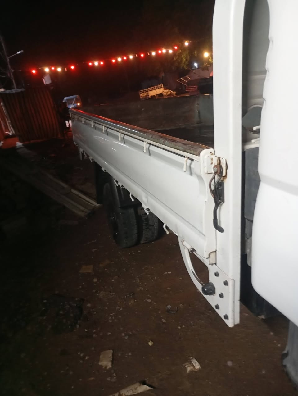 فحل للبيع مديل 19 دخول جديد 
مكفول من ضربه وصبغ والبارد كير مكينه على الشرط مكينته بعدهي بتراب كوريا تخم تاير
مامشتغله بالعراق تبريد تدفئه كهربائيات كله جديد بيه تخم تاير كوريا الاصلي صدر جديد توني مكمله كفاله عامه سياره كهربائيات كله شغاله مالت جناي دينار ماذب عليه شرط  السعر 62وبيه مجال تصال             

***********
او 

***********
