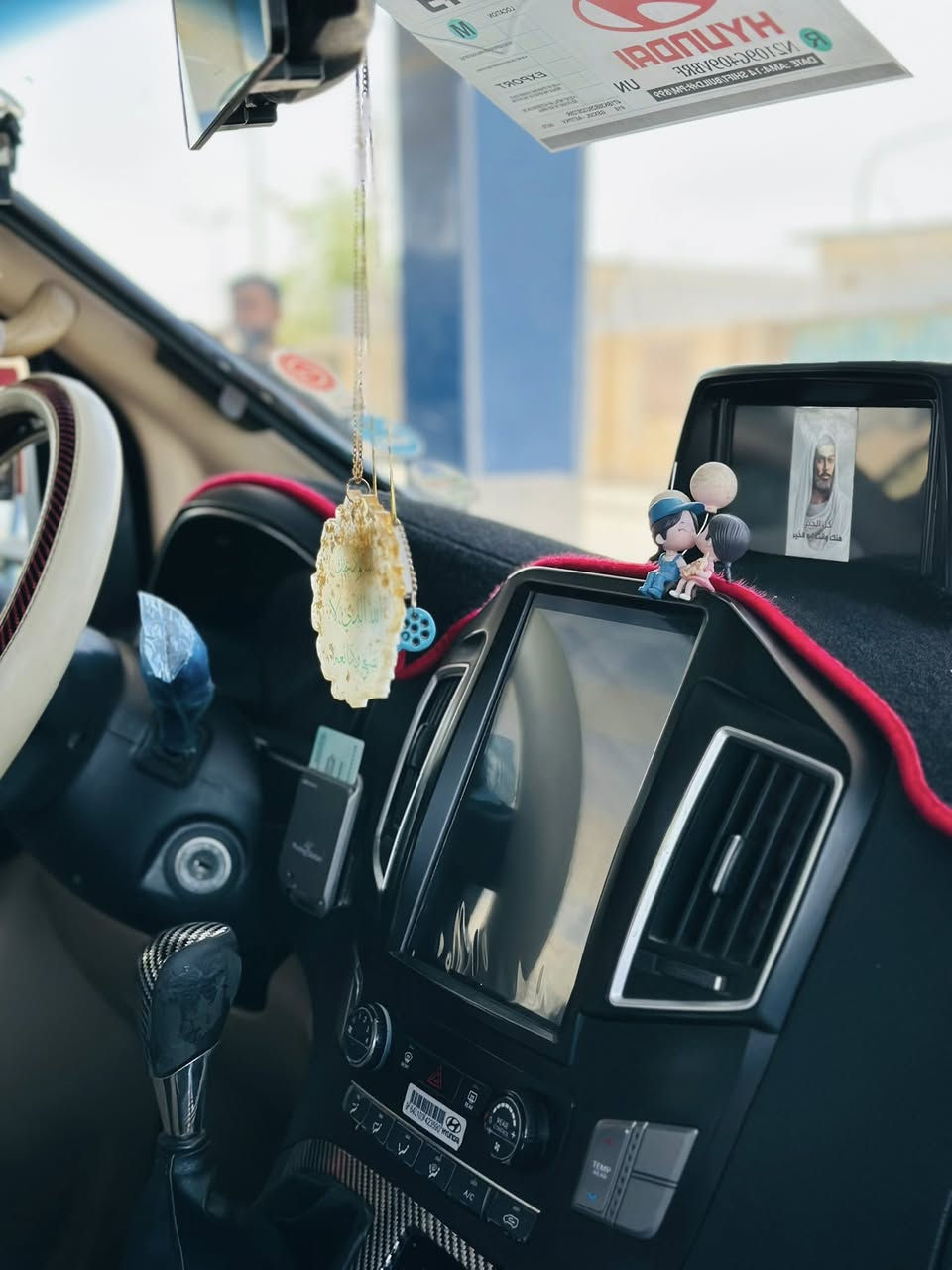 السلام عليكم 
للبيع فقط ستاركس 2017 مفتوح مكفوله كفاله عامه السياره جاهزه (مكينه صارلي سبوعين مجفته غراض اصليه )وحداديه ومنضومه تبريد وتدفئه كوله جاهزه مناقصه اي شي السعر اتصل وتدلل 
***********
