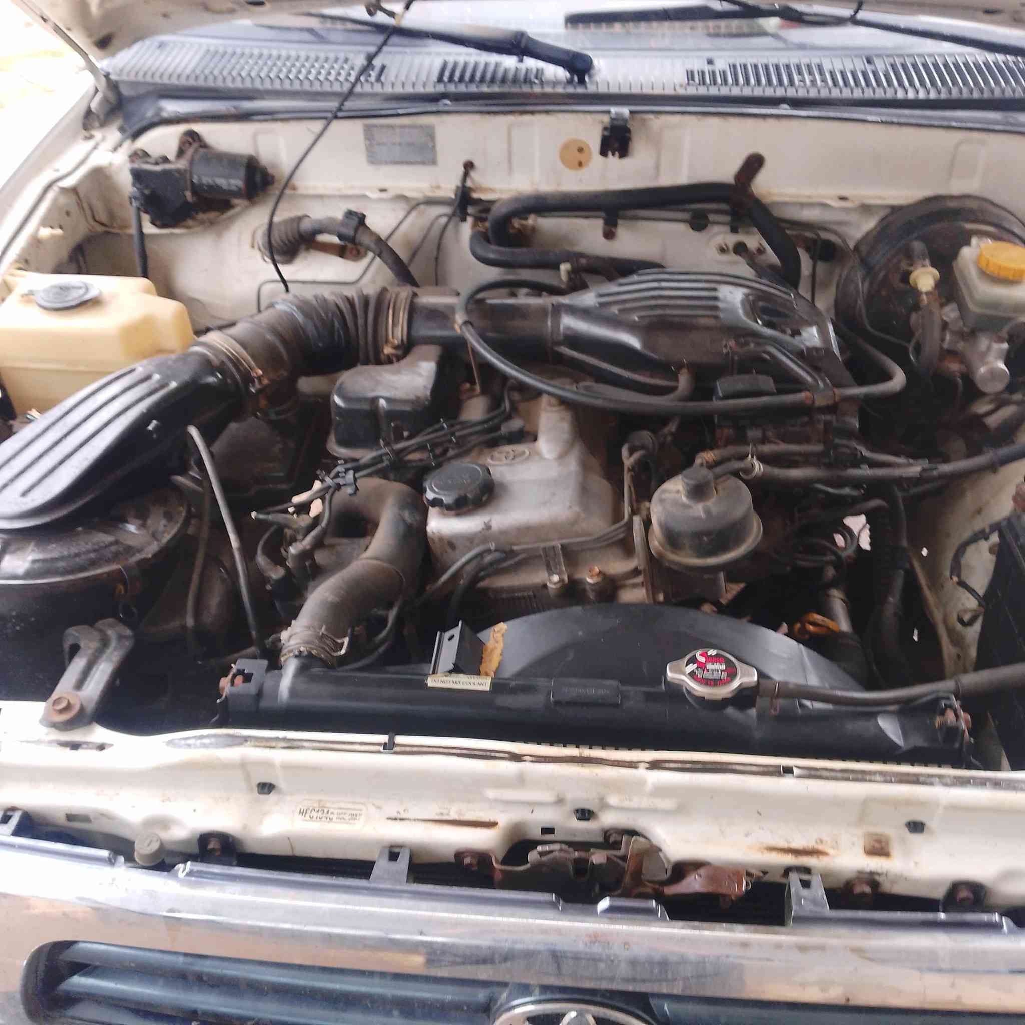 السلام عليكم بكم تويوتا فلاحي موديل ٢٠٠١رقم بغداد الماني تحويل ثاني يوم مكفولة عامه من محرك شركه مامفتوح تاخل احمركيرمامفتوح سياره على وضع شركه سعر٩٠ بيهامجال عنوان بغداد تاجي رقم موبايل ***********=***********=***********
