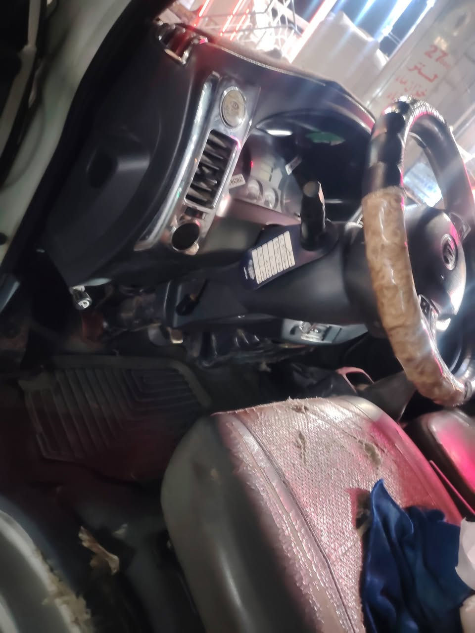 كيا فحل موديل 2014 بلادي ما محور
مشروع وطني رقم انكليزي بأسمي تحويل ثاني يوم مكفوله وع ايدي النظافه مثل ما تشوف بالصور كير ومحرك ع البلاد. رايدها 125 وبيها مجال للشراي مكاني بغداد الكاظميه *********** اتصال او واتساب
