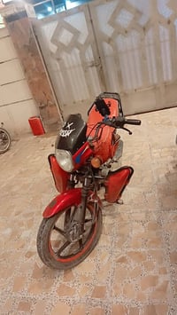 دراجه بوكسر البيع دراجه نضيفه ناقصه بس تفيلس موديل2020سعره800مكاني بغد...