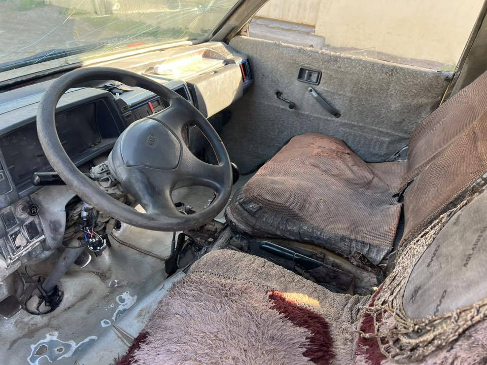 سلام عليكم للبيع كيا بسته مكينه جديدة لاصرف لابخار كير زين اكسل جديد سنوية نافذه راعيها مسافر  السعر13وبيها مجال بيع او مراوس بخصوصي العنوان ديالى ***********
