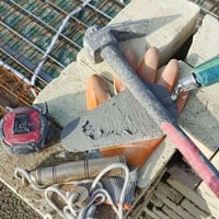 خلفه بناء • عامل بناء