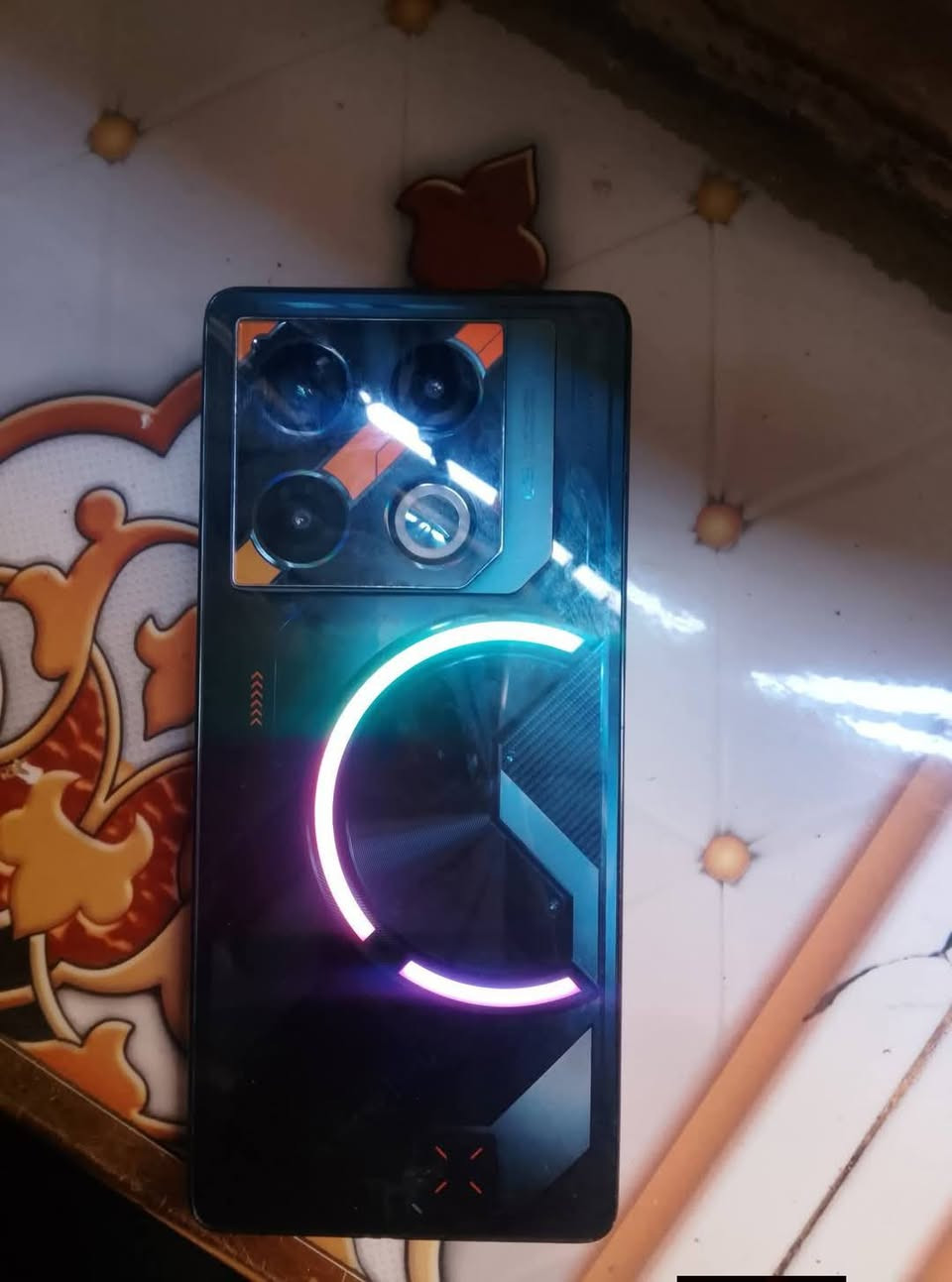 Infinix GT 20 Pro
جهاز بلادي مامفتوح 
جهاز وحده بدون ملحقات 

الشاشة6.78 بوصة - 144 هرتز - AMOLED

الذاكره 256
الكاميرا108 + 2 + 2 ميجابكسل

المعالج Mediatek Dimensity8200

البطارية والشحن السريع5000 مللي أمبير - 45 واط

بوبجي 120فريم حقيقي اكستريم الترا 

سعر 250 
المكان الخالديه ***********
