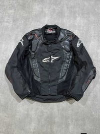 سيفتي البن ستار  القياس XL  السعر 100 الف و بيه مجال قليل  الرقم 07838...