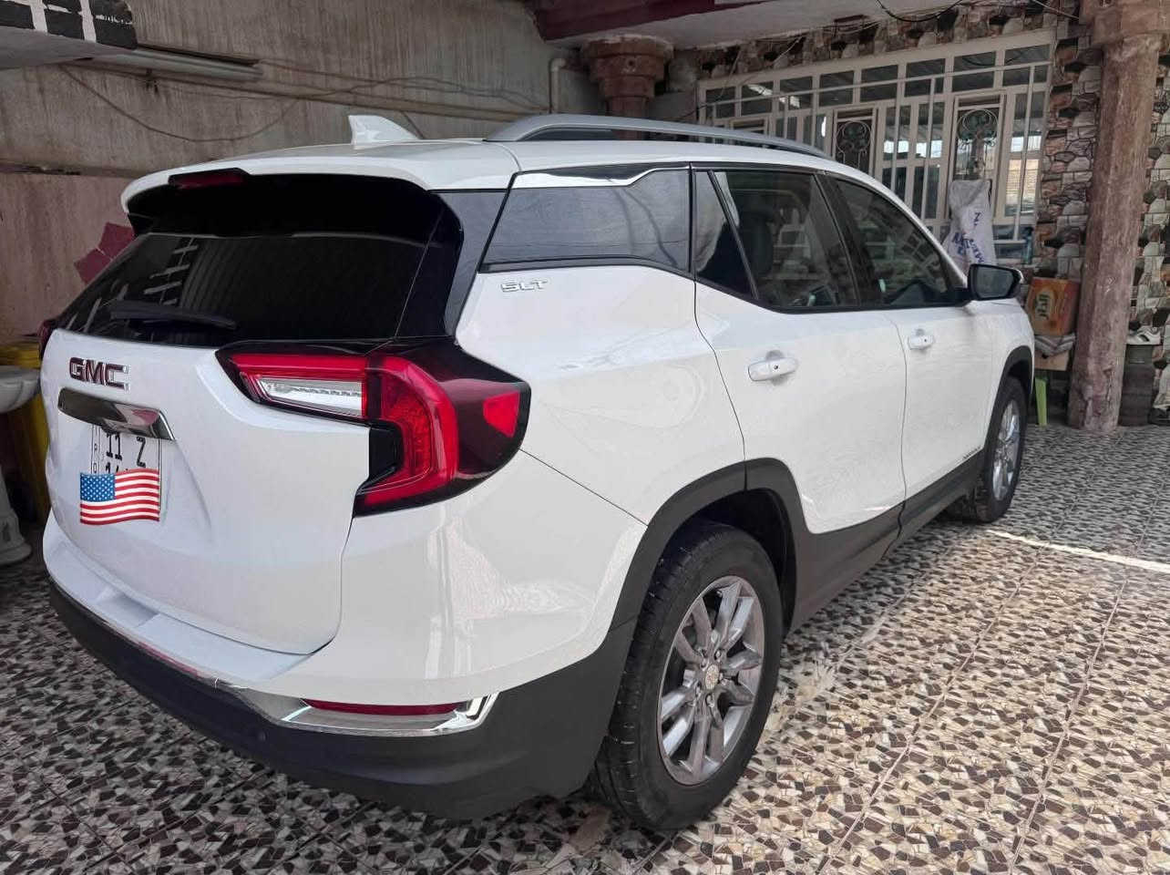 السلام عليكم
للبيع GMC TERRAIN SLT AWD 2024 

السعر 200$

فول مواصفات عدا الفتحه 

ضرر السياره : قطعه وحده صبغ (( صندوق )) 

اللوحه : رقم بغداد حره تحويل ثاني يوم 

للاستفسار: اتصل بالهاتف          *********** //.  ***********
