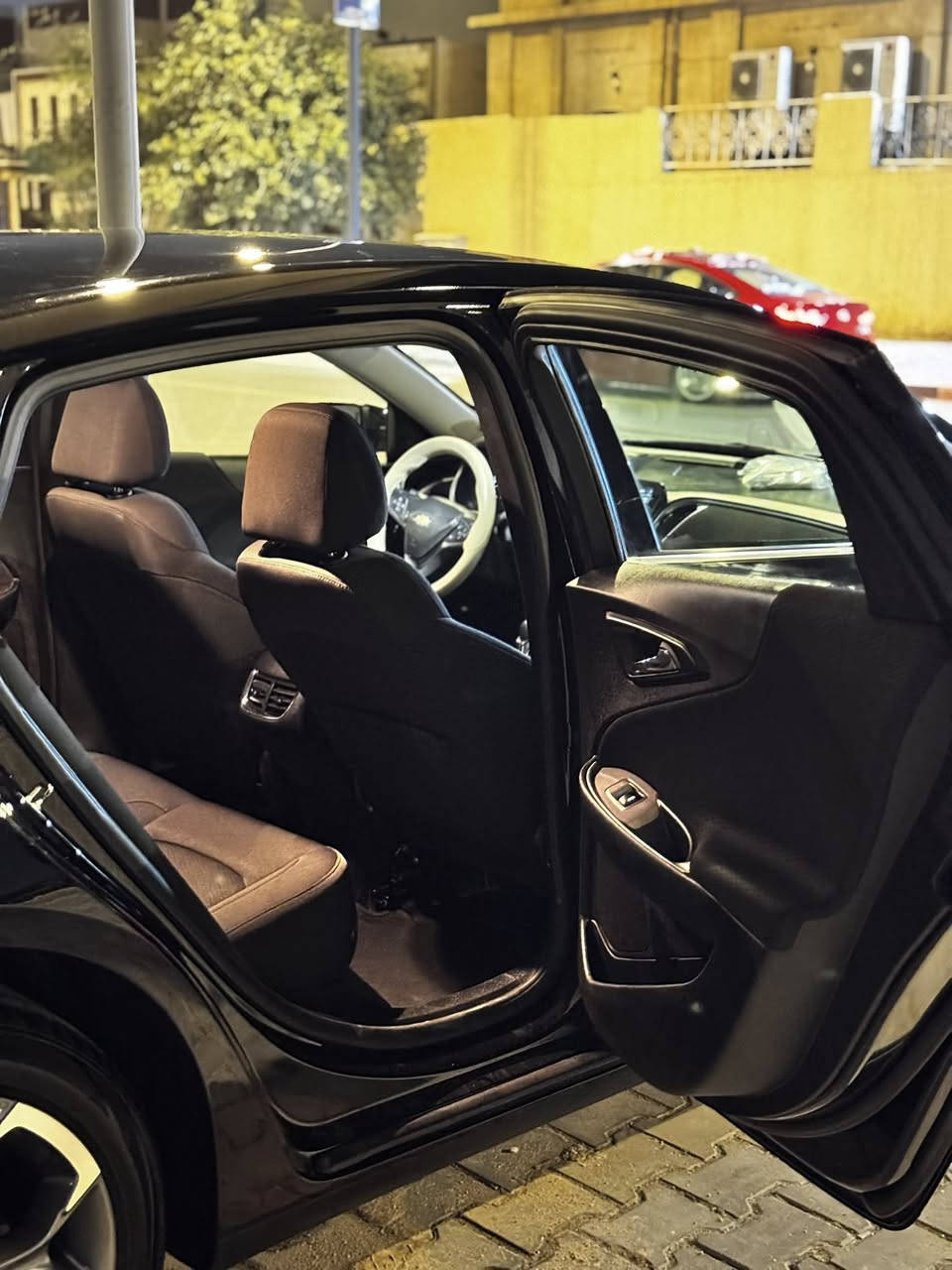 ماليبو 2024كفاله عامه لا ضربه ولا صبغ ولا تبديل ولا غرق 
بصره معوقين 
فول للاخير ماعدا التنته 
جاهزه للاخير كير مكينه حداده تبريد للاخير 
ماشيه 30الف 
سياره جديده معنى الكلمه 
مكان بصره قبله حي المهندسين 
((بيع مستعجل ))
السعر ١٣٠بيه مجال 
تواصل واتساب او اتصال ***********
