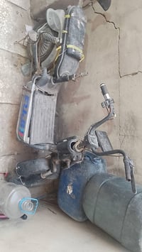 دراجه حجم 14 نقصه ضفيره ويده سكليتر  سعر 75بيه مجال مكاني بغداد مقابل ...