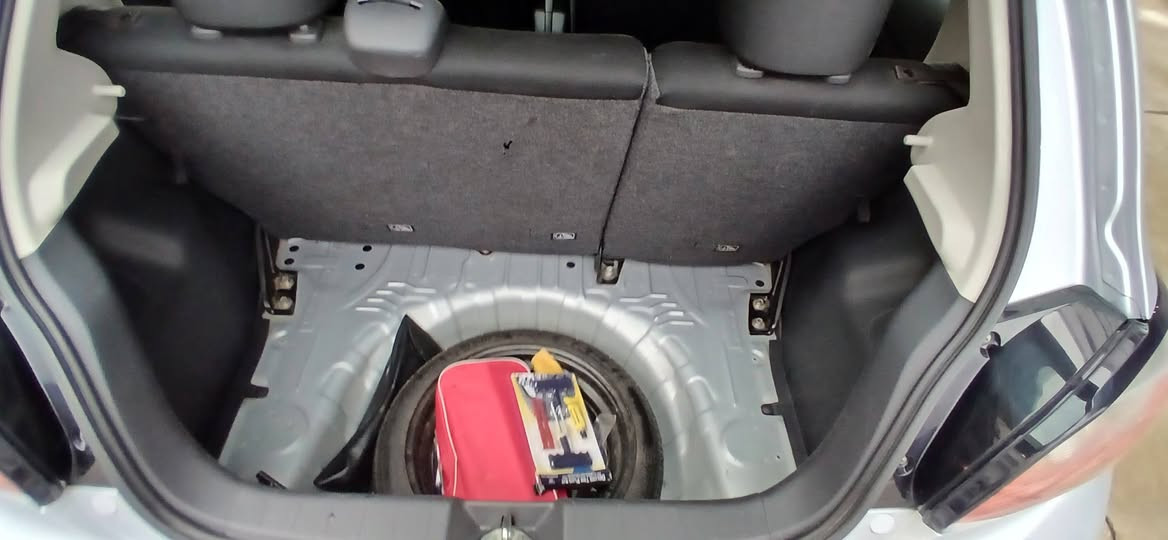 مۆدیل 2021یەک چامرغی لای سایەق پێشەوە سبوغە بێ دەحم وە کەمەک تەزرەی زۆر وردی هەیە ژینگەو هەزەو سەنەوی نوێیە تا 2029نرخی 95 کەمەک مەعامەلە أربيل, العراق


**إذا كنت صاحب هذا الإعلان وتريد حذفه لأي سبب، رجاءا أرسل رسالة إلى الدعم الفني**