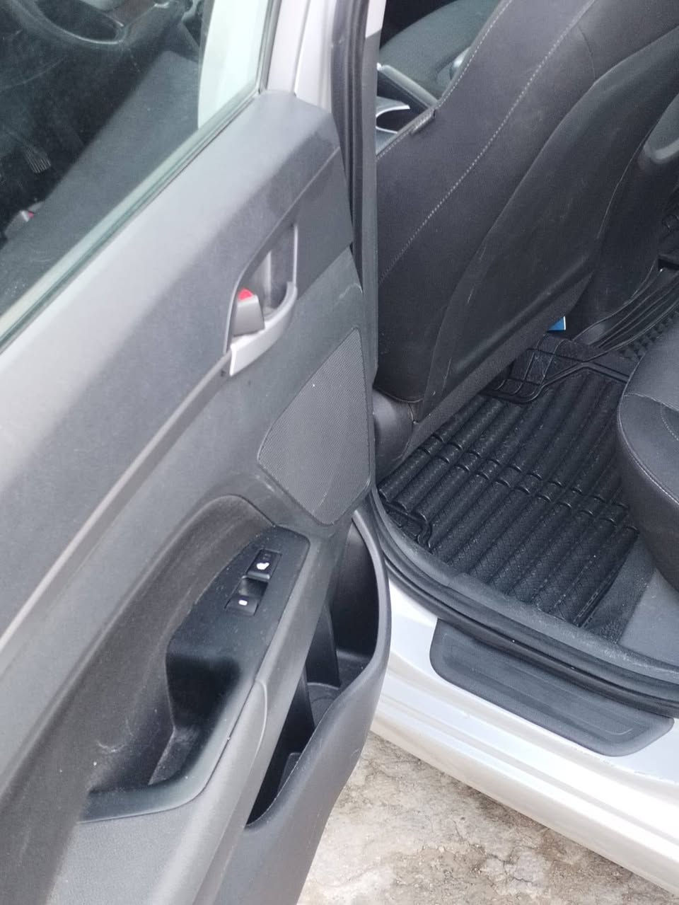 النتره موديل 17 حادث موضح بل صور  الصدر جديدمكينيه جديده مبدله برغي مامفتوح بيه تخم تاير جديد فول بصمه فتحه شاشه كامره تحكم جهتي 3 انظمه قياده رادار نقطه عمياء تدفه بل كشنات وستيرن رقم بغداد جديد هزه وسنويه جديده    ***********مكاني بغداد الدوره
