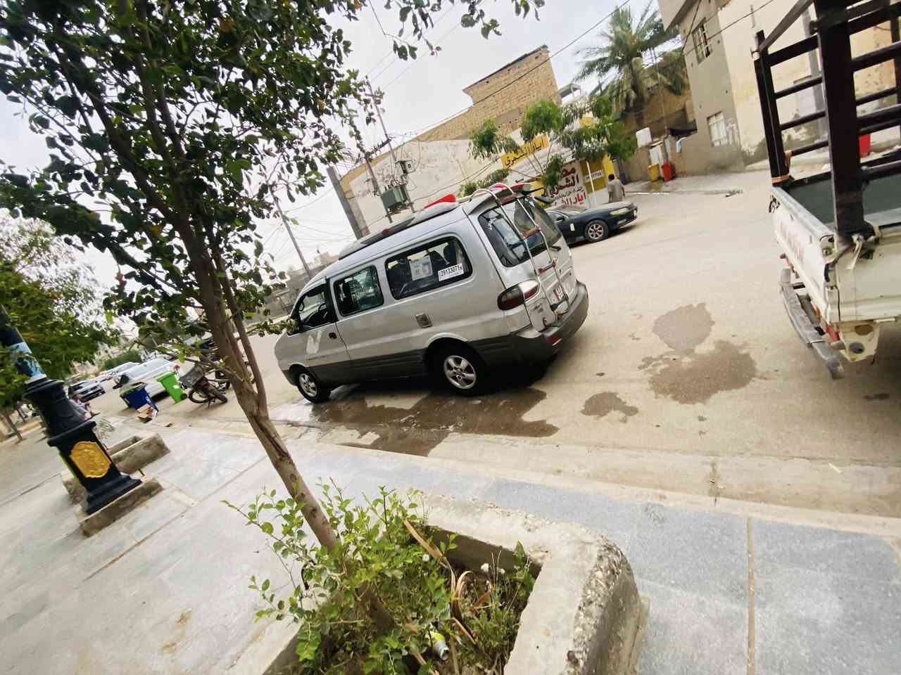 سلام عليكم ستاركس موديل 2007محرك 🔵مفتوح كير محرك مكفول خير من الله تخم 11راكب 🔵تاير نضيف رقم ميسان تحويل مباشر بسمي رقم دولي سنويه 30  هيئه غرامات مصفره كشر 🔵مكفول من ضربه داخليه مكفول فقط بنيد مصبوغه وجوه القبق الكاز شويه رش وجنطه 🔵مضبوغه فقط شواصي اماميه معمرات ثنينهن كهربايات فول كله شغاله دوشمه عامه  ارضيه 🔵🔵جلد دوخل نضاف جدد تبريد عاطل بس كنبريسر شغال   السعر 80 وبيه مجال قليل 🔵مكاني واسط العزيزيه ***********ابو مقداد
