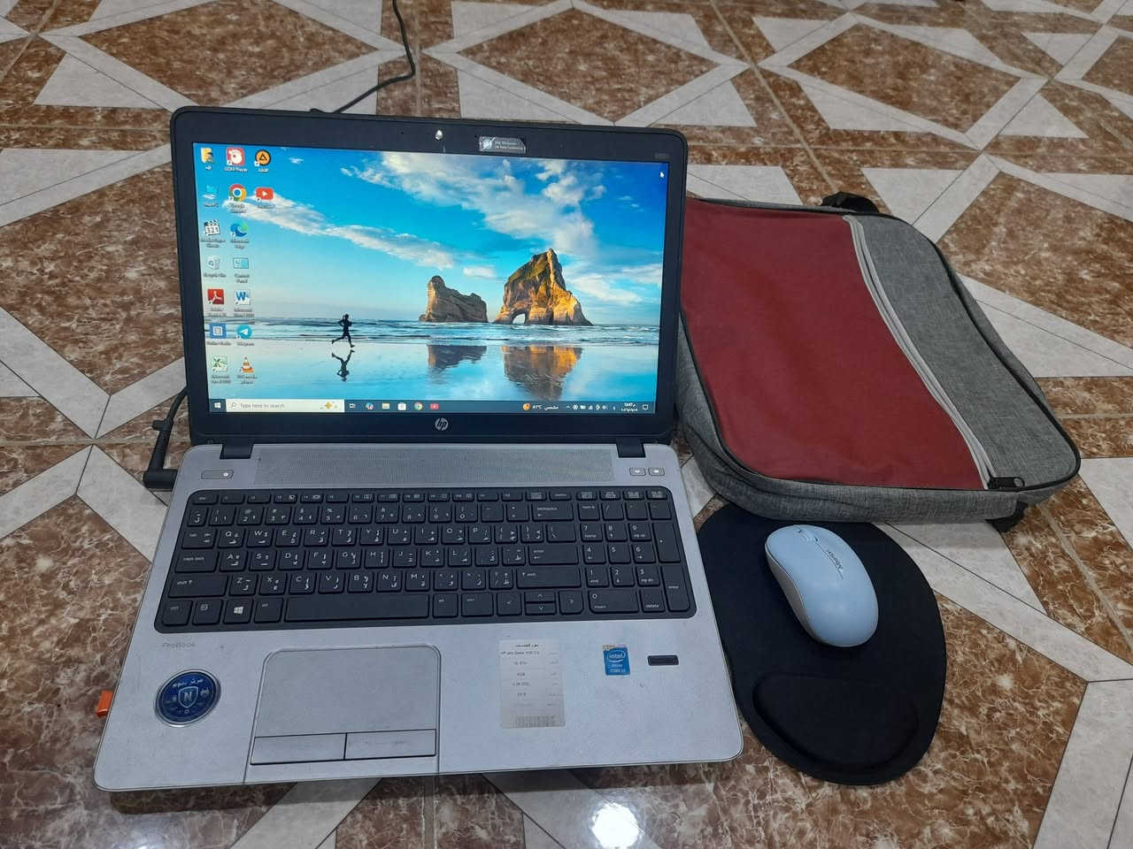 لابتوب hpالنضافه80%مع ملحقاته للبيع للإستفسار الاتصال عالى الرقم التالي***********
