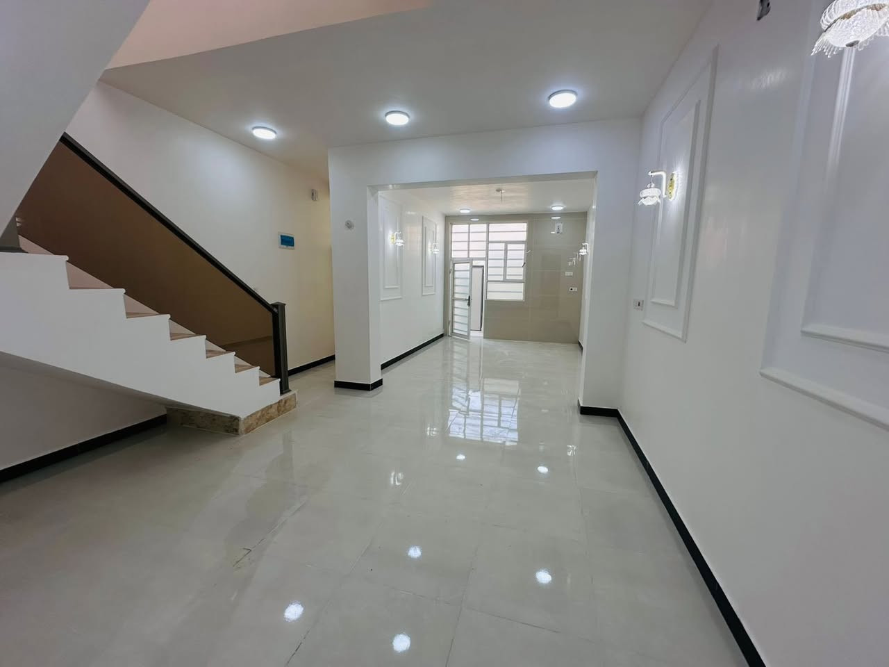 داران  للبيع  مساحة كل دار100م طابق واحد زراعي بناء درجة اولى أرضيات بورسلين خدمات كاملة تبليط صب ماء كهرباء 
كونكريت طابوك نهروان
موقع :دار خلف سكله الكرعاوي 
شارع 15م
سعر :53 
 الدار مشمول في تطويب

اللاستفسار :***********
