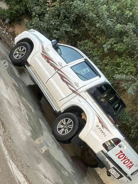 TOYOTA-HiLUX2014للبيع 
للبيع تويوتا هايلوكس فورويل 2014كويتي 

ماشيه 44Km

▫️كير أوتوماتيك 

▫️تخم تاير 🆕

▫️بيها فقط بارد شبر بالبنيد 

شاشه تحكم ستيرن 

تتدفئه تبريد كله شغال 

▫️ كير / محرك / شاصي شرط

▫️ تبريد شغّال

▫️ السيارة جديدة بمعنى الكلمة

▫️ رقم وسنويه جديد 🆕 رقم بغداد تحويل ثاني يوم 
السعر :240وبيها مجال 
🔹 الموقع: بغداد

📞 للاستفسار:***********

📡
