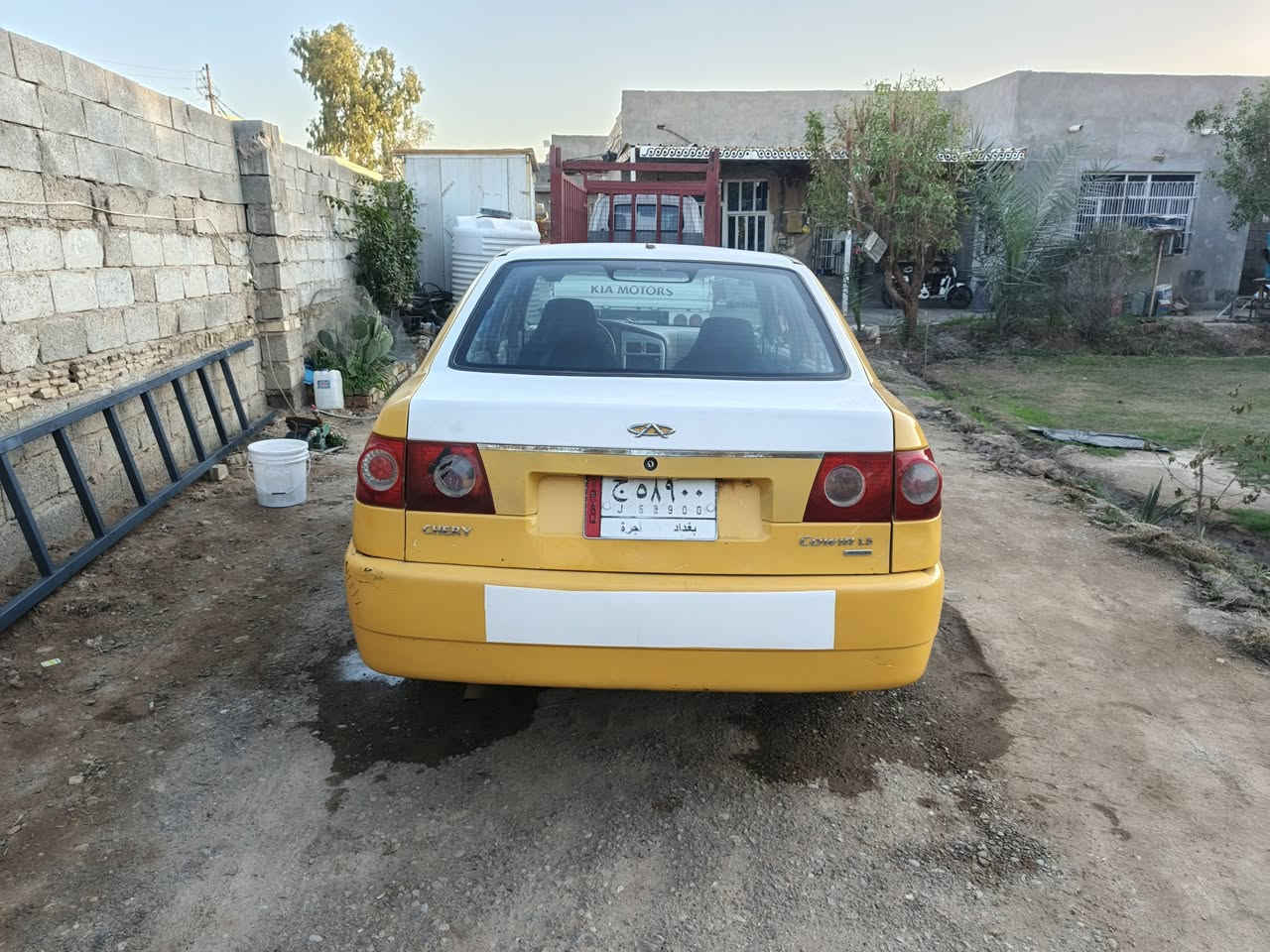 2010 سياره نضيفه كلش محرك كير بل جيس لا صرف ولا تبخير مصبوغة حزام جماليه سعر 30 وبيها مجال
عنوان بغداد جسر ديالى الجديد 
رقم ***********
