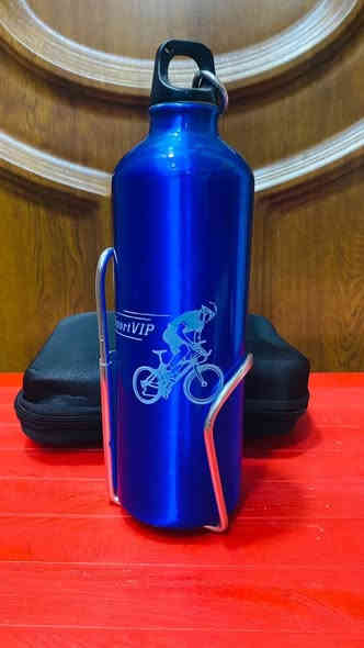 السلام عليكم وصلتني غراض مال دراجات هوائية جديد غير مستخدم 🚴

دريسات ماركه سعر قطعة 10 الف 🚴

عداد سرعة ماركة IGP SPORT سعر 18 الف

تيشرت ماركة X.TIGER سعر 7 الف 🚴 

مطارة مع القاعدة سعر 5 الف 🚴 

متوفر توصيل ... *********** واتساب 👋
