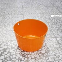 سطل بناء • فارغ • عمالة