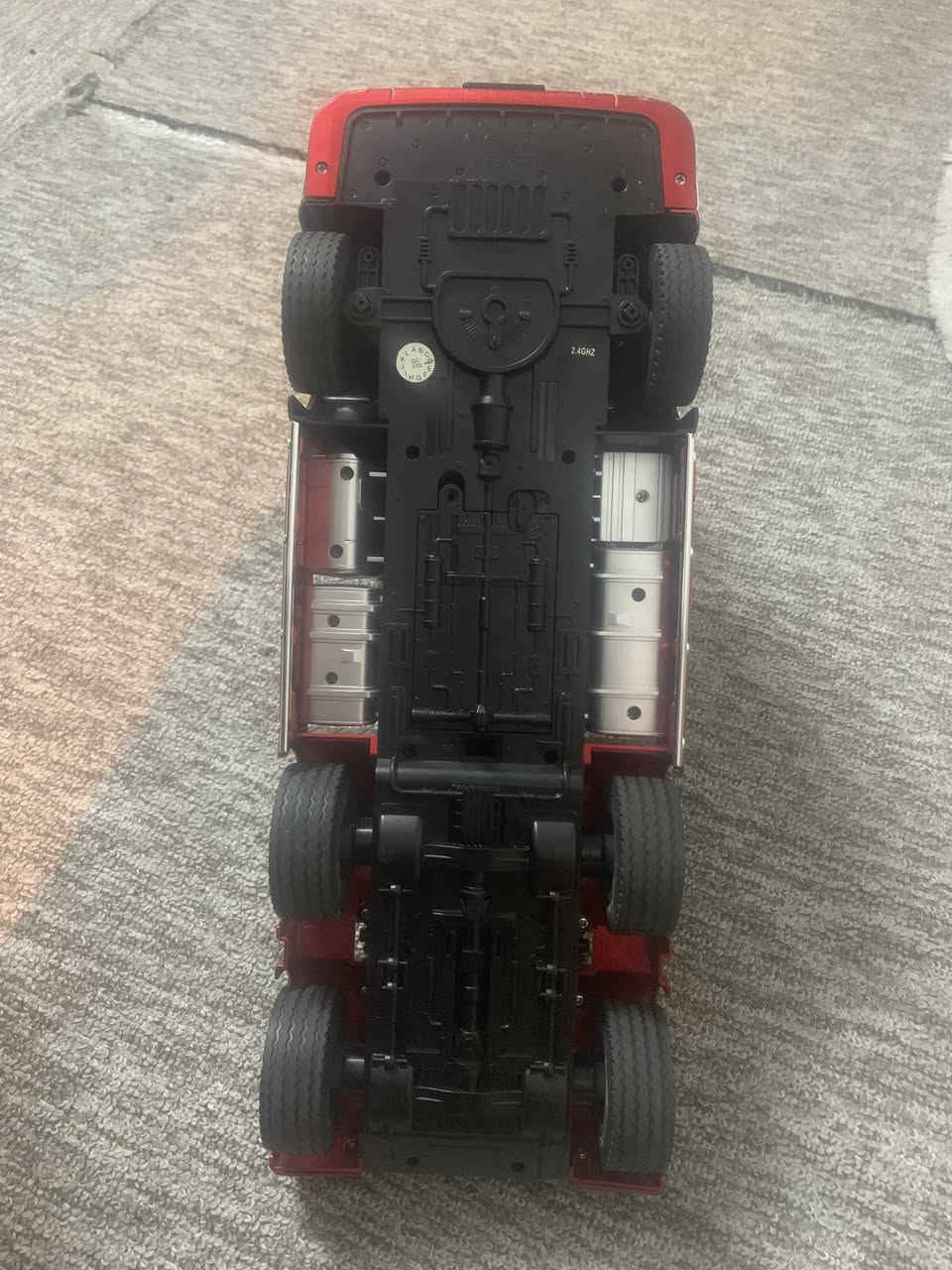 كل عام وانتو بخير
خوان عندي هيكل مال تريلة سكانيا 
بلا خريطة وبلا كونترول وبلا اي غراض يعني بس هيكل اللي تفيدو خلي يراسلني خاص 
السعر خاص 
والله اكو ولد كان يريدا بس ما يقبل يجاوب على الرسايل 
الهيكل كثير نظيف وهاي الصور مالتو 
مكاني موصل ما عندي توصيل لان والله ما اعرف بهاي الشغلات مال التوصيل بس إذا تصير قسمة احد انشالله ابعثها الو عن طريق صديقي


**إذا كنت صاحب هذا الإعلان وتريد حذفه لأي سبب، رجاءا أرسل رسالة إلى الدعم الفني**