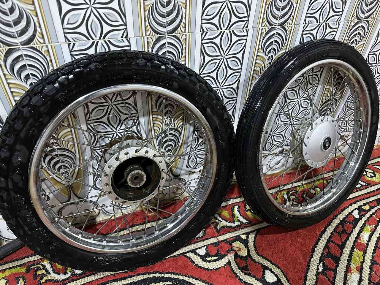 ويلات كاملات نضاف جيب وشد سعر 60مكاني قبله بحي مهندسين ‭0774 204 8357‬
