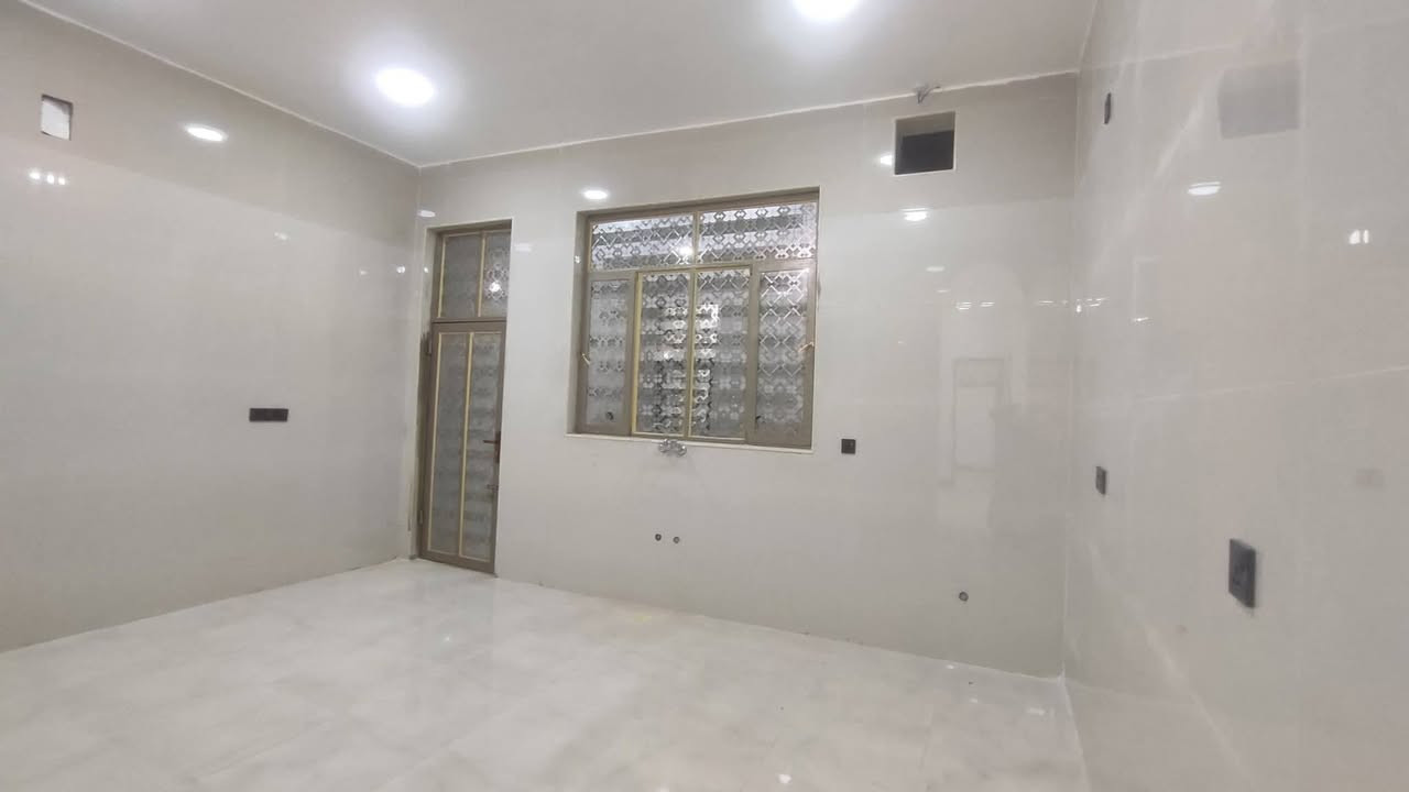 دار ٢٠٠م حي عبجيه خلف الشارع العام مال حي الغدير ***********

