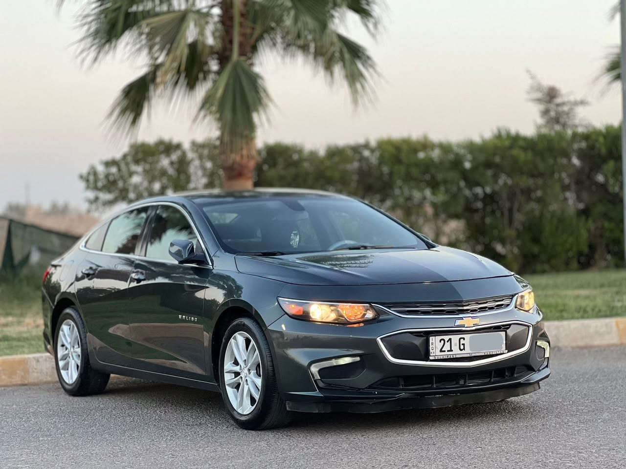 ماليبو 2017 مواصفات LT  سعره  86 وبي مجال بسيط
بي جاملغ صبغ والباقي مكفوله من الصبغ والتبديل بدون دواخل بدون ايرباك صور حادث موجود ويا الصور شاشه كامره تبريد تدفئه شرط كير ومحرك مكفول ماشيه 89 ميل تبريد مركزي لايتات زينون تحكمات تحديد سرعه رقم سليمانيه سنويه ورقم وهزه جديده شرط التحويل مكان السياره كركوك 
سعره ٨٦ 
***********
