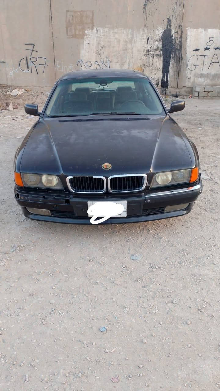 سلام عليكم بي ام خفاش 740
للبيع فقط رقم بغداد سياره   السعر 40 وبيه مجال الاستفسار على الرقم *********** مكلف بلنشر مكان سياره بابل
