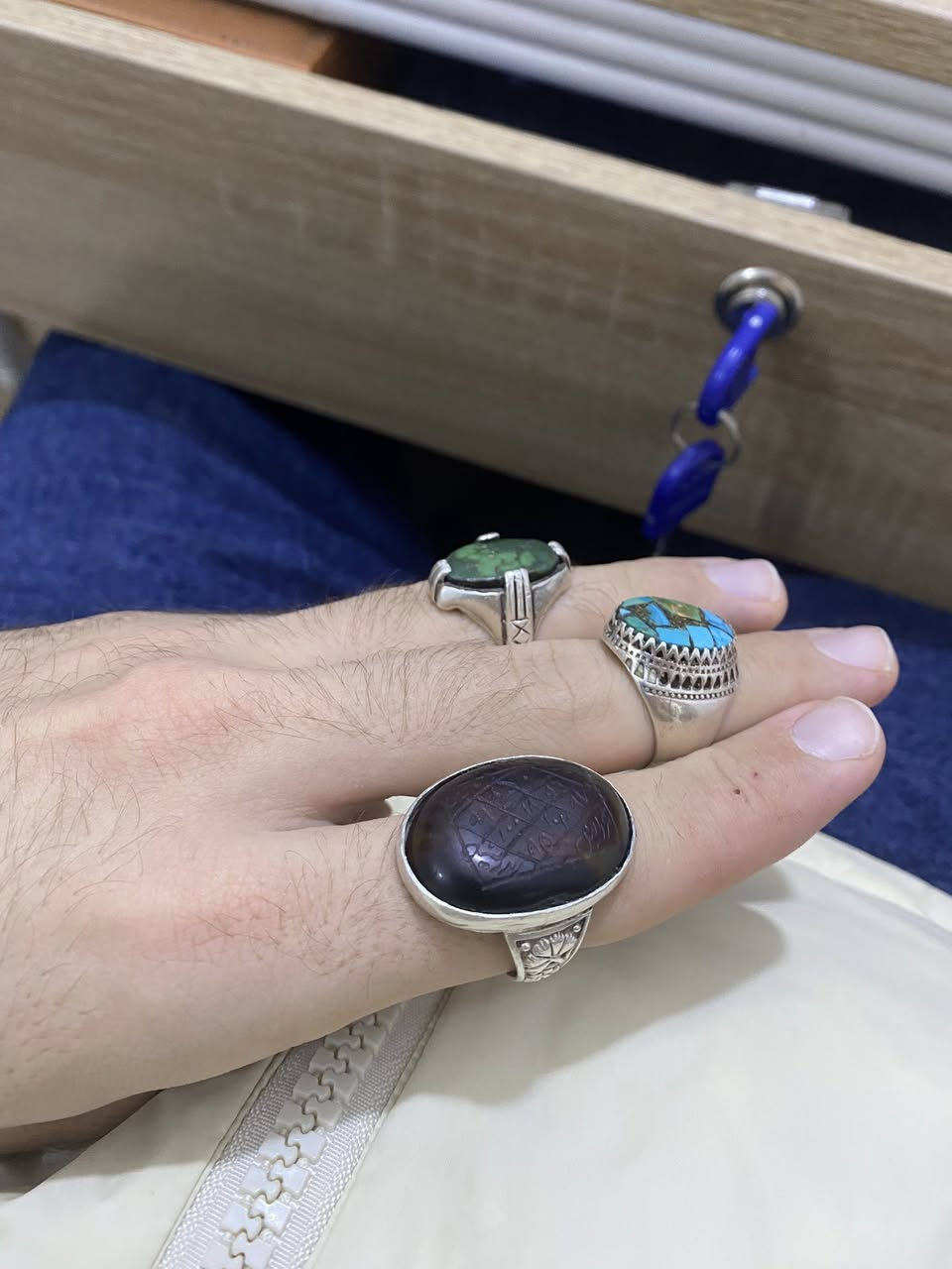 ب85 كلهن متوفر توصيل


**إذا كنت صاحب هذا الإعلان وتريد حذفه لأي سبب، رجاءا أرسل رسالة إلى الدعم الفني**