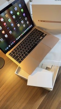 آير M1 • ذهبي • هارد ٢٥٦